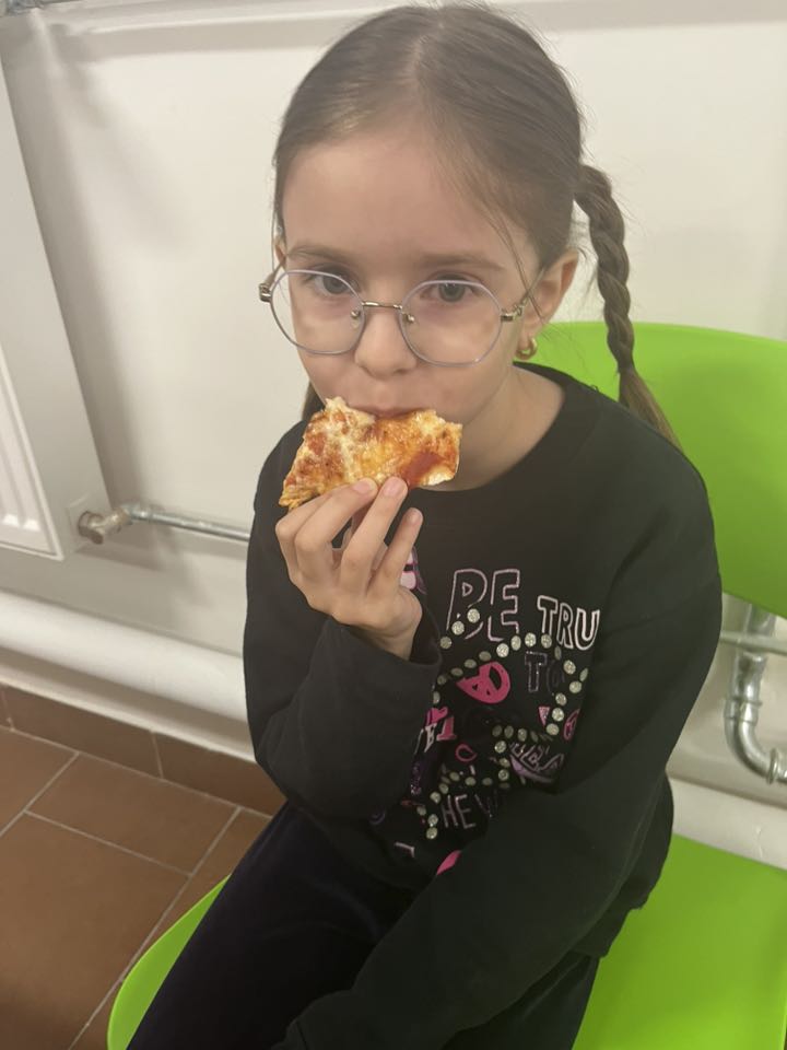 Pieczenie pizzy w naszej świetlicy