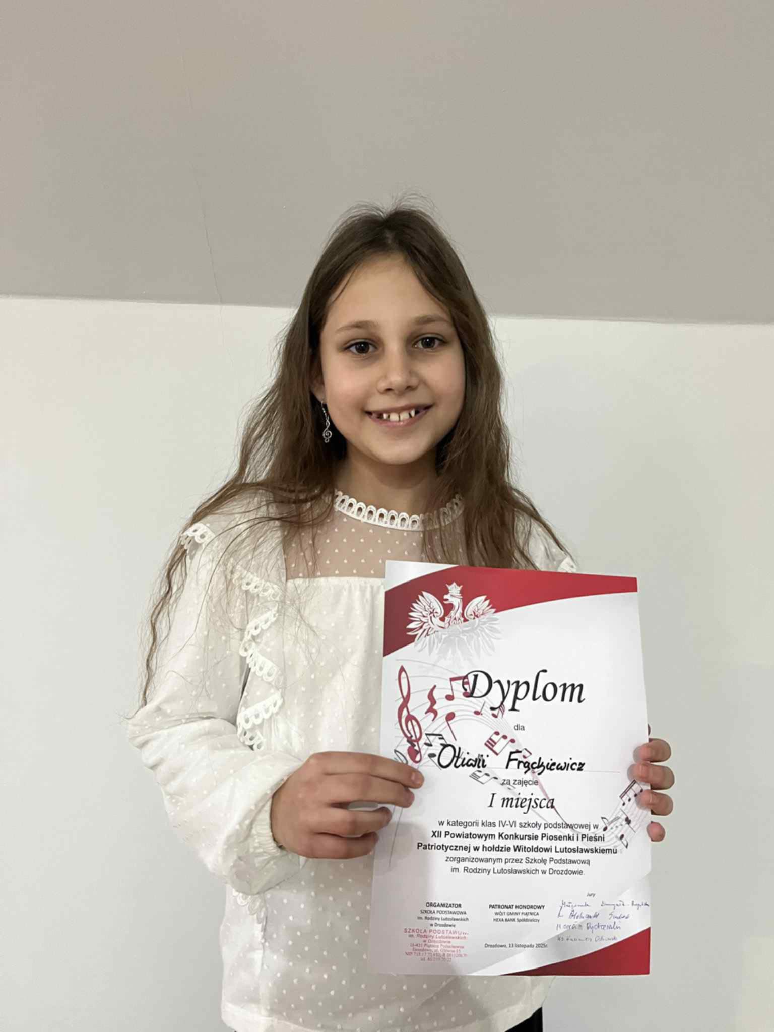 I miejsce w Konkursie Piosenki i Pieśni Patriotycznej „W hołdzie Witoldowi Lutosławskiemu”!